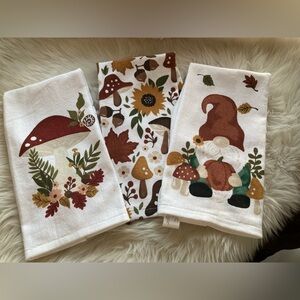 Hobby Lobby Fall Gnome & Mushroom Kitchen Towels in Rust, Brown, Green and Cream